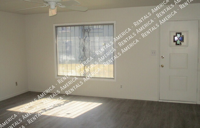 2645 W HIGHLAND AVE