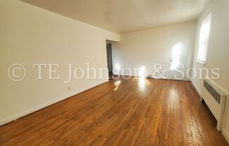 2 beds, 1 bath, $1,100, Unit Apt. D