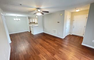 1 bed, 1 bath, 779 sqft, $1,050, Unit 5330