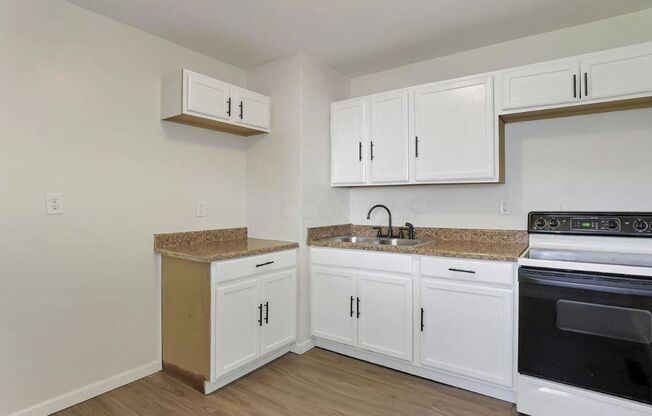 TWO BEDROOMS RECENTLY RENOVATED (COMING SOON) | $1440.00