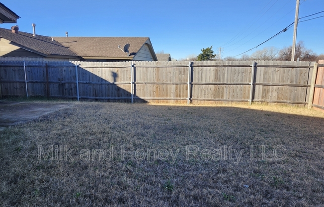 12407 SW 2 ST