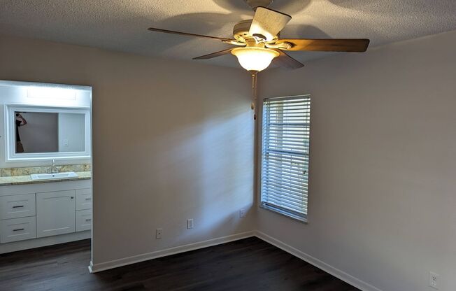 2 beds, 2 baths, $1,550, Unit # A 2