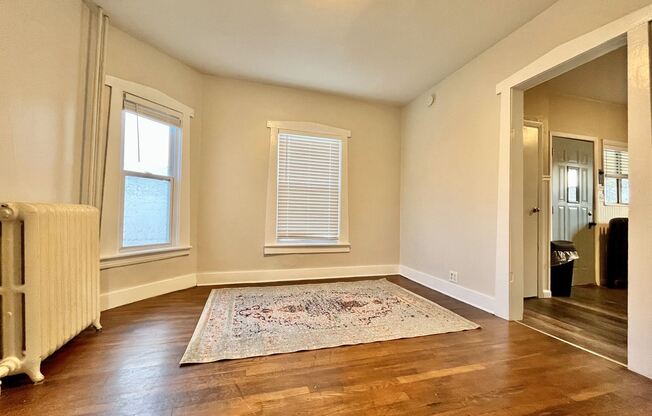 340 Gunnison Ave SW