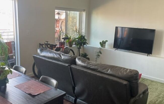 1 bed, 1 bath, 478 sqft, $1,710, Unit 401
