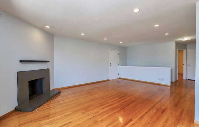 4BR/2BA Pet-Friendly Entire Single-Family Home with Backyard & 2-Car Garage | YouTube Tour