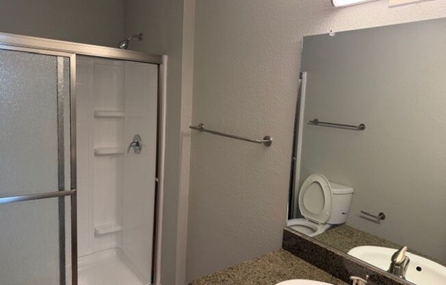 2 beds, 2 baths, 880 sqft, $2,795, Unit N-36