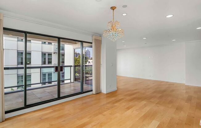 2 beds, 3 baths, 2,018 sqft, $6,800, Unit 305