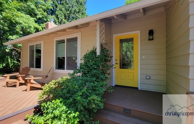 7848 128 AVE NE