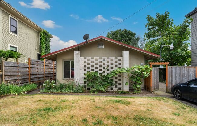 SFH 119 - Francis Duplex