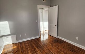 1 bed, 1 bath, 700 sqft, $699, Unit Unit 16