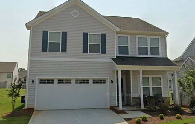 Stylish home in Reedy Fork!