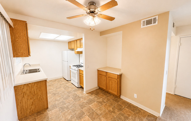 1 bed, 1 bath, 630 sqft, $2,035, Unit 22
