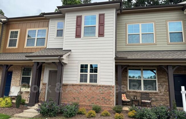 748 WICKHAM RDG RD