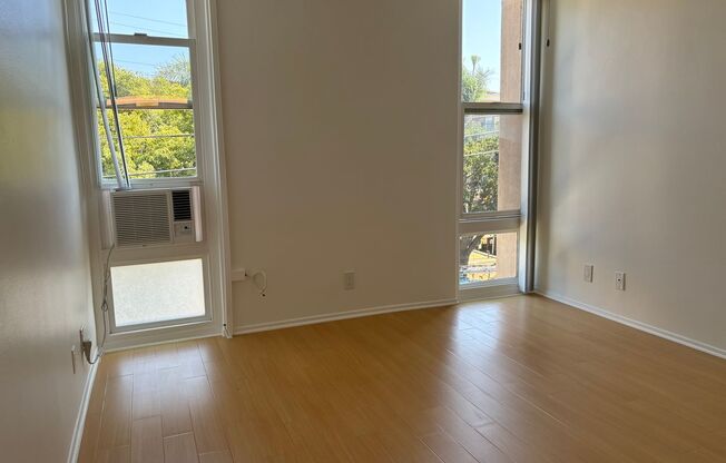 1 bed, 1 bath, 540 sqft, $1,998, Unit 108