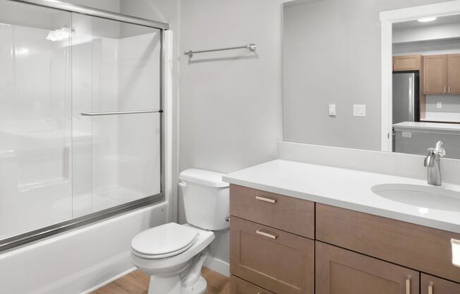 2 beds, 2 baths, 919 sqft, $2,020, Unit 403