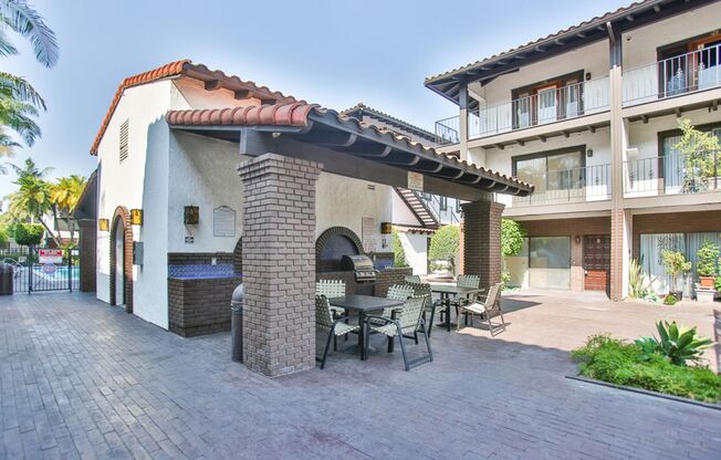 2 beds, 2 baths, 1,250 sqft, $4,500, Unit 1A