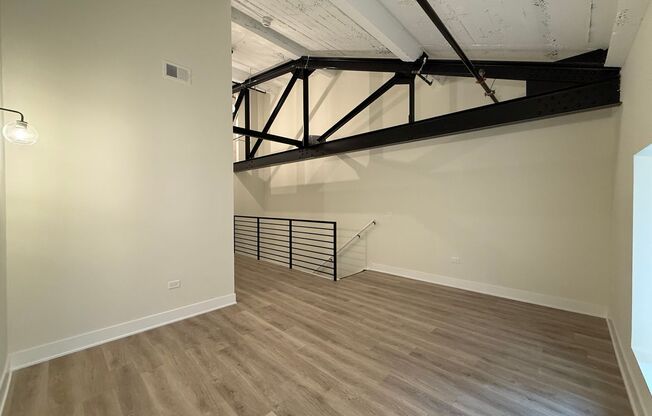1 bed, 1.5 baths, 689 sqft, $3,375, Unit 208