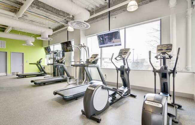 Fitness Center With Modern Equipment at The Oxford Apartments, Maryland, 20745