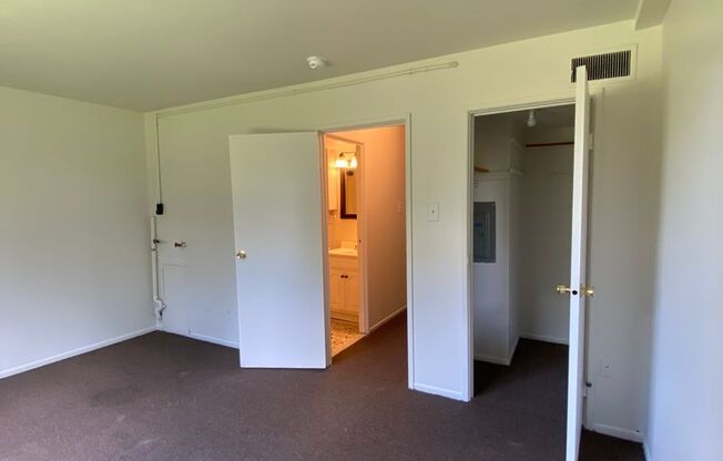 1 bed, 1 bath, $1,245