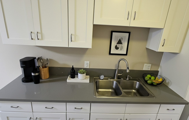 Blue Crescent Apartments