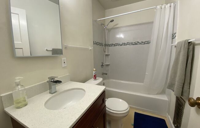 1 bed, 1 bath, 535 sqft, $2,595, Unit 108
