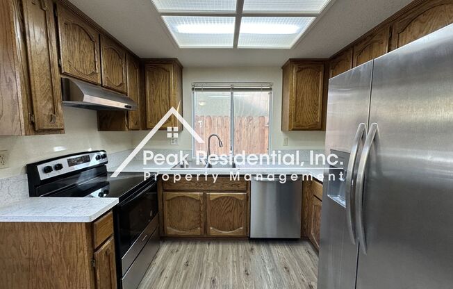 3 beds, 2 baths, $2,695