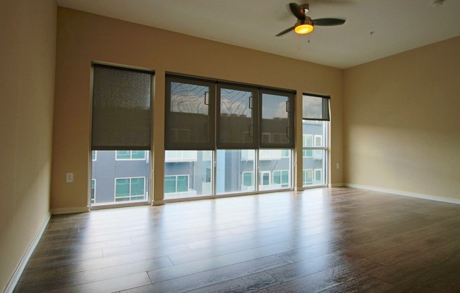 Studio, 1 bath, 404 sqft, $1,195, Unit APT 307