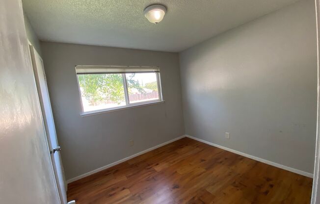 2 beds, 1 bath, $1,675, Unit 291A