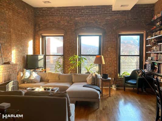 246 W 132 ST