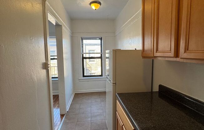 Studio, 1 bath, $1,150, Unit 515