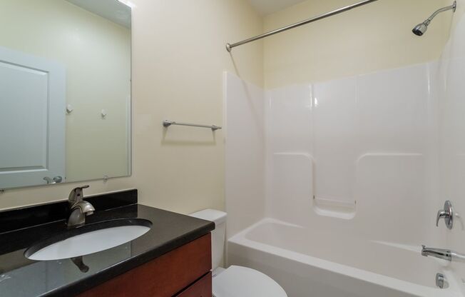 2 beds, 2 baths, 731 sqft, $1,045, Unit BD204