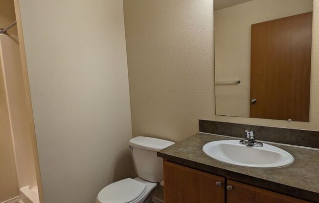 2 beds, 2 baths, 994 sqft, $1,200, Unit E106