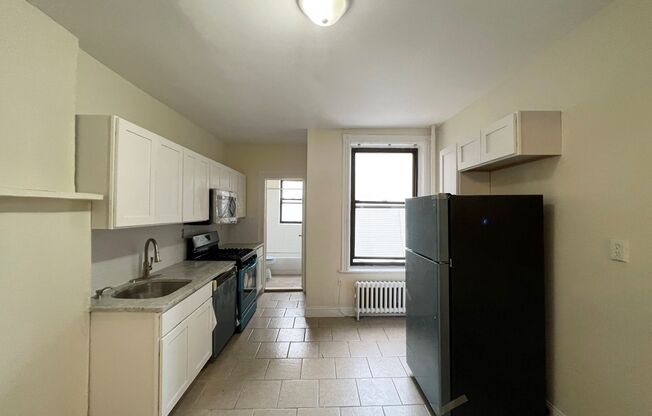 145 - Chestnut Apartments