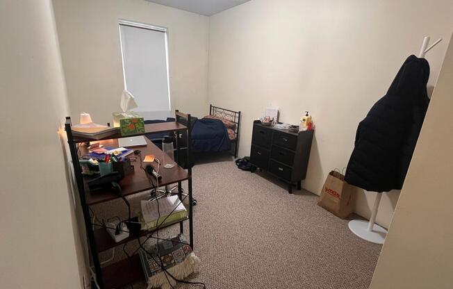 1 bed, 1 bath, $3,500, Unit 405
