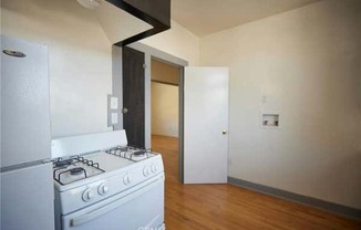 Studio, 1 bath, 500 sqft, $1,895