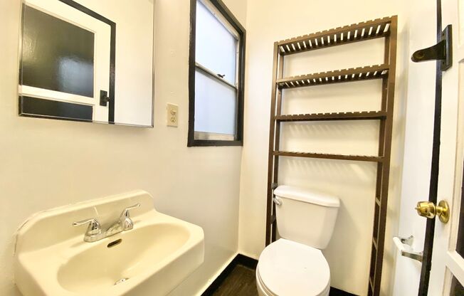 1 bed, 1 bath, $1,845, Unit 29