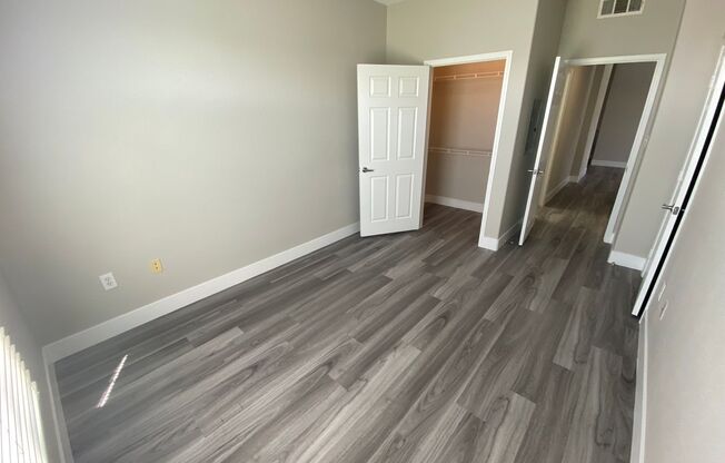 2 beds, 2 baths, 1,174 sqft, $1,450, Unit Las Vegas Blvd Unit 2238