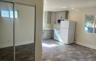 Studio, 1 bath, 325 sqft, $2,100