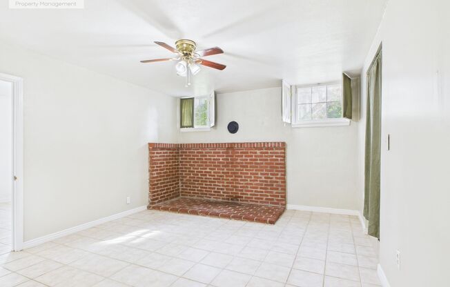 One Bedroom Apartment in the Heart of Downtown