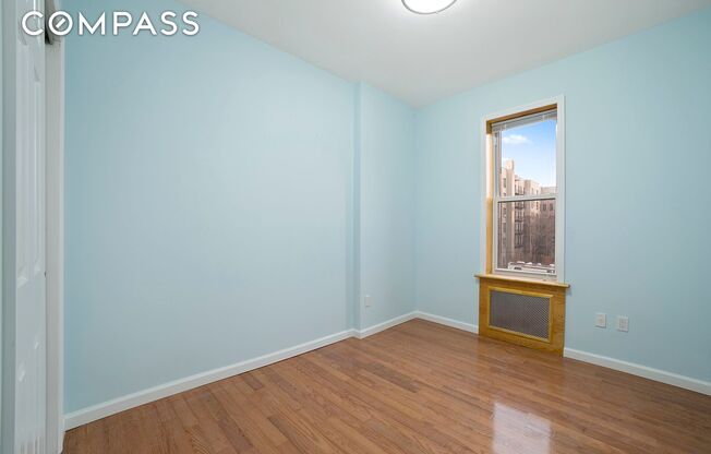 208 LENOX RD