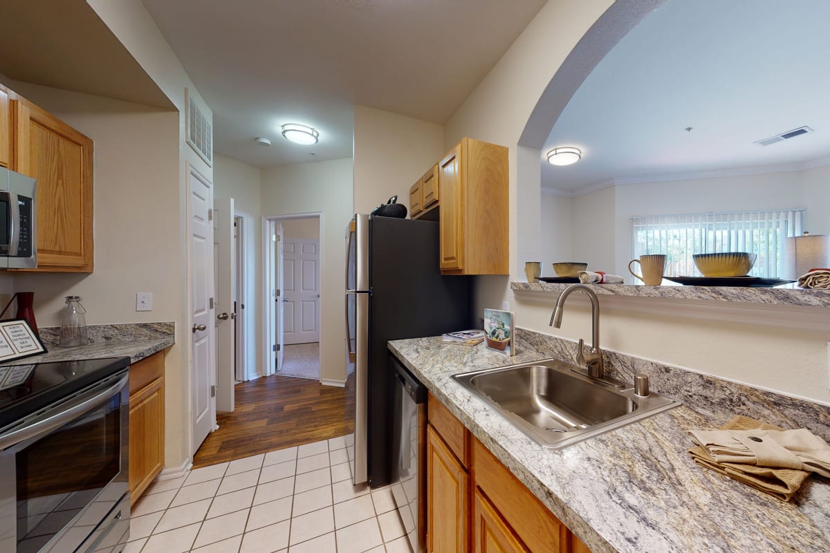 Welcome To Quail Landing Apartment Homes