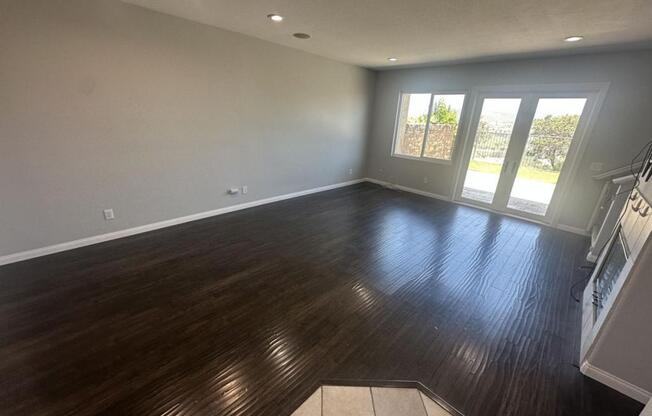 10930 IVY HL DR