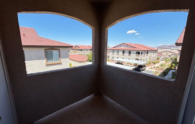 2 beds, 2 baths, $1,325, Unit # 2324