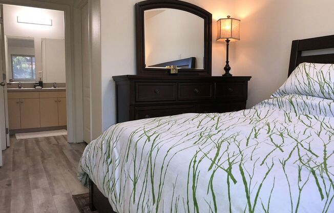 Falcon Ridge Apartments