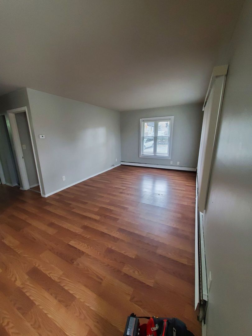 1305 - 1345 W Locust St. / 2866-2868 N 14th St. (50 Unit)