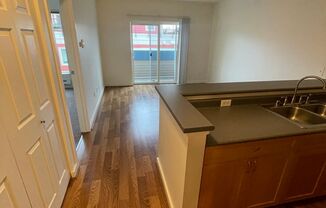 1 bed, 1 bath, 626 sqft, $1,795, Unit 402