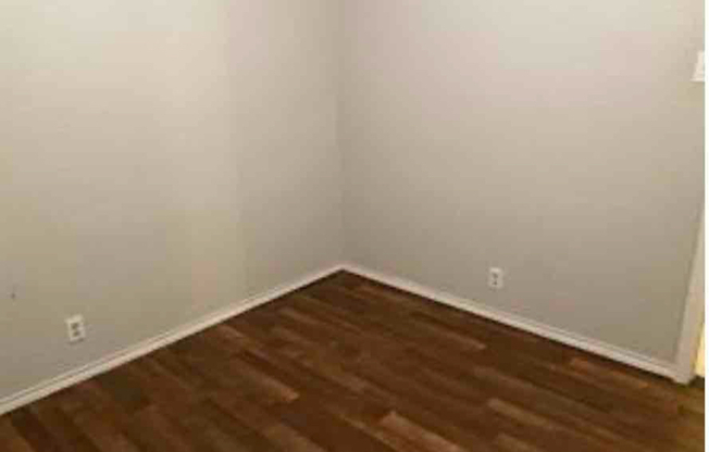 2834 RIDGECREST