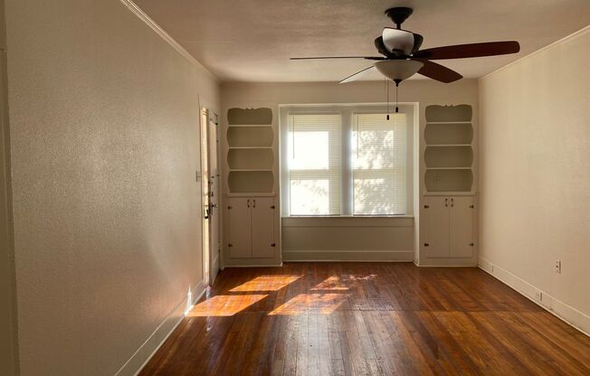 Welcome home to 933 Beck St!