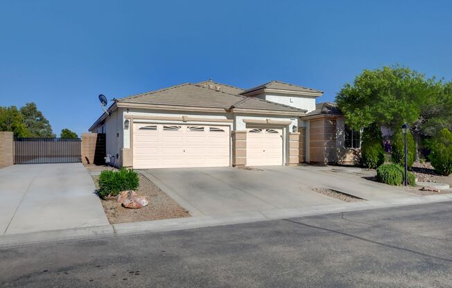 Single Family Home on 20k SQFT Lot in Gated Community