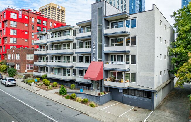 4214 11th Ave NE